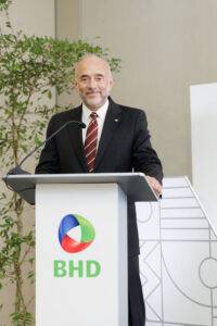 BHD dará educación financiera gratuita a adultos mayores, eldigital.com.do