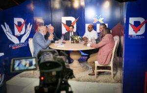 Fundación El Demócrata lanza el Premio Nacional de Jóvenes Escritores en Feria del Libro 2025, eldigital.com.do