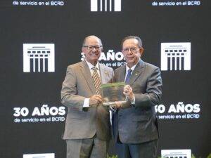 BCRD homenajeó a colaboradores por su tiempo de servicio a la institución, eldigital.com.do