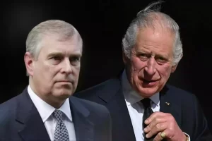 El rey Carlos III le quita el título de príncipe a su hermano Andrés, eldigital.com.do