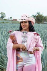 Yaneiris Cepeda: primera dominicana en crear un tequila, eldigital.com.do