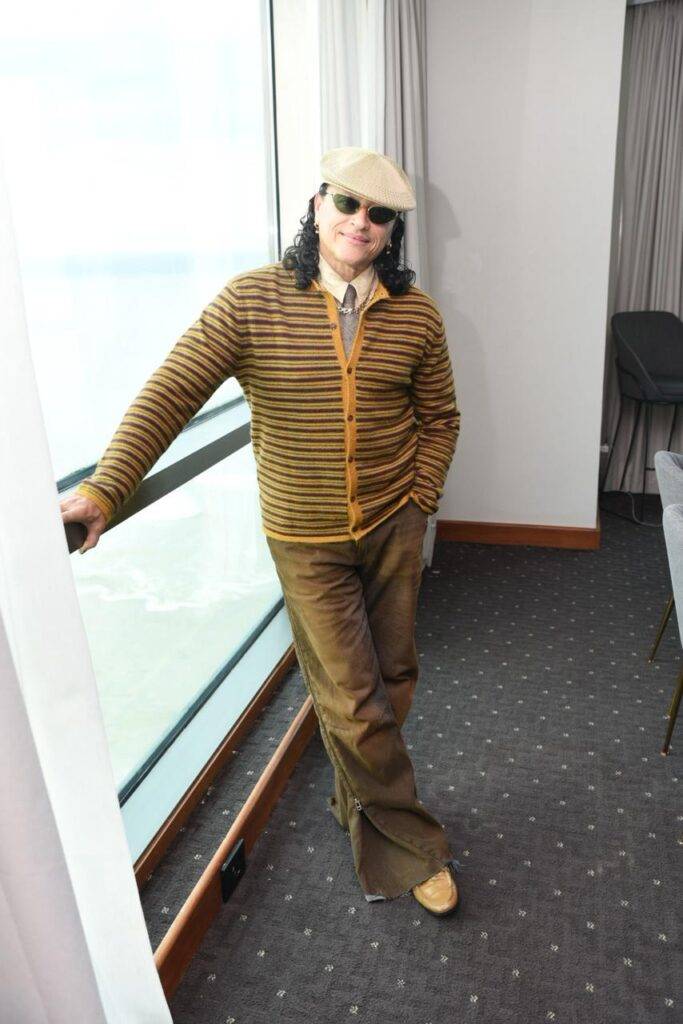 Elvis Crespo le da calor a RD, mientras se prepara para abarrotar el Coliseo de Puerto Rico, eldigital.com.do