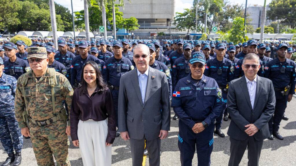 Gobierno despliega más de 27,000 uniformados en operativo “Navidad con Garantía de Paz 2.0” Gobierno despliega más de 27,000 uniformados en operativo “Navidad con Garantía de Paz 2.0”, eldigital.com.do