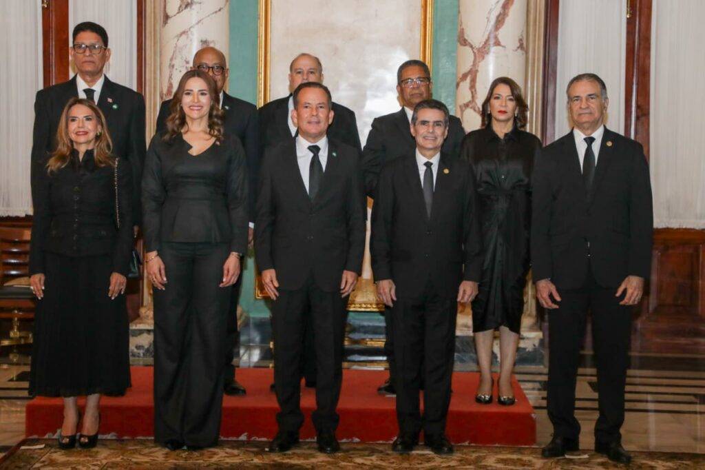 CNM presidido por el presidente Abinader juramenta nuevos jueces del Tribunal Superior Electoral, eldigital.com.do