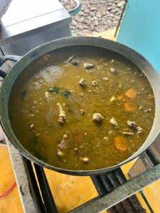 Los dominicanos esperaron el Año Nuevo con sancocho y en familia, eldigital.com.do