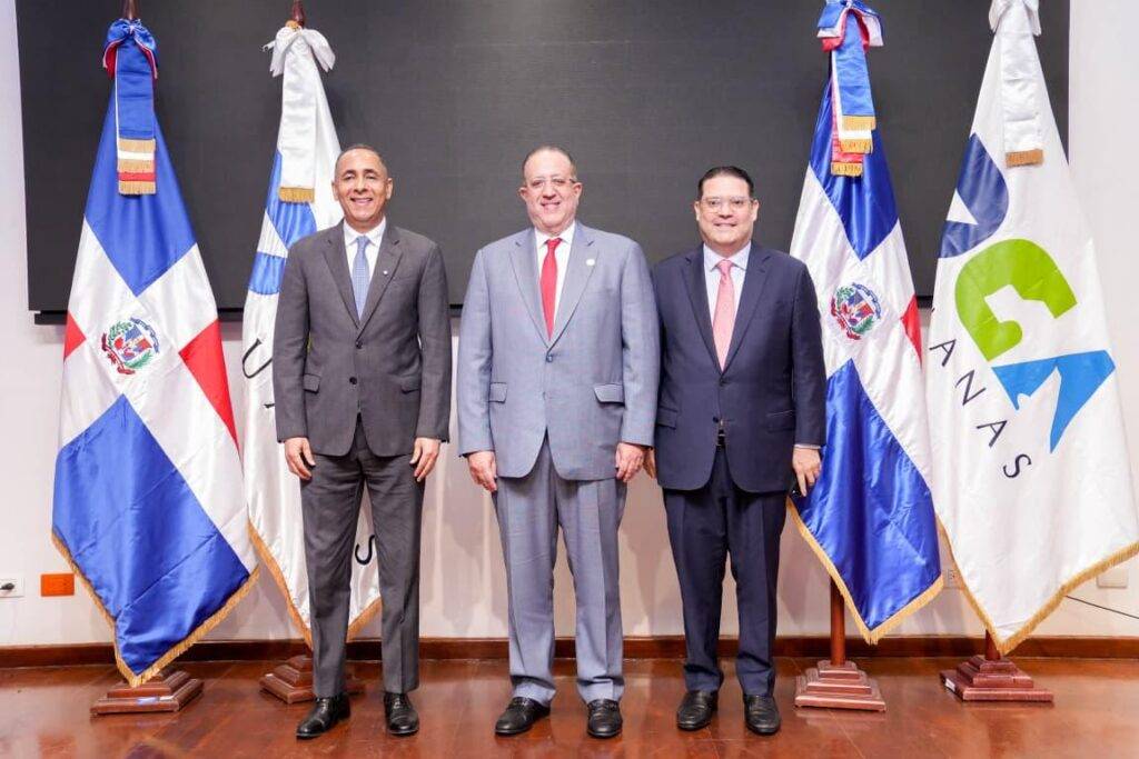 Nelson Arroyo asume Aduanas enfocado en aumentar las recaudaciones y facilitar más el comercio , eldigital.com.do