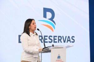 Presidente Abinader entrega 200 apartamentos en SDO financiados por Banreservas, eldigital.com.do