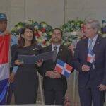 Banreservas deposita ofrenda floral en el Altar de la Patria por el 182 aniversario de la Independencia Nacional, eldigital.com.do