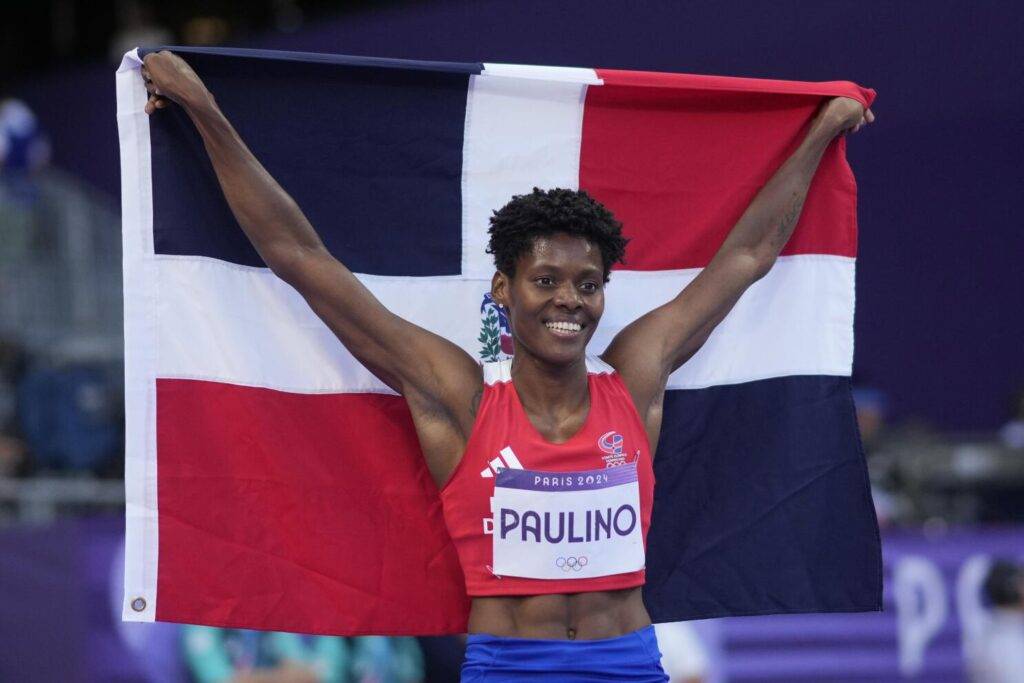 La atleta no pudo asistir a la ceremonia celebrada en el Palacio de El Pardo de Madrid y fue el embajador de la República Dominicana en España, Tony Raful, el que recogió en su nombre el premio