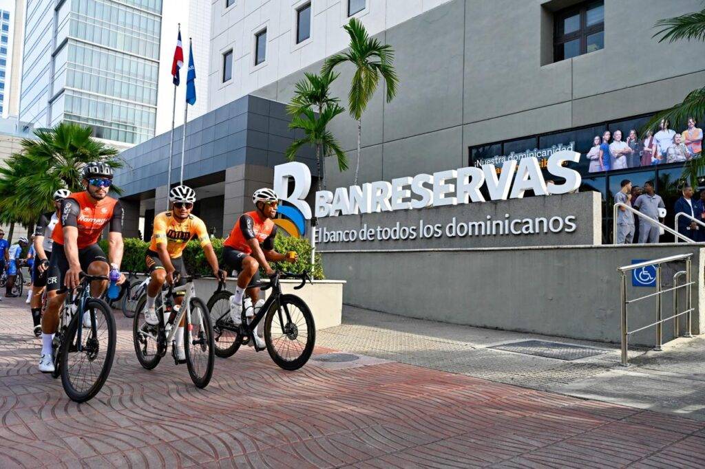 Torre Banreservas: punto de partida para la 47ª edición de la Vuelta Ciclística Independencia Nacional, eldigital.com.do