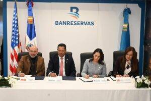 Banreservas, MIO y Ria Money Transfer anuncian alianza para fortalecer remesas e inclusión financiera en República Dominicana, eldigital.com,do
