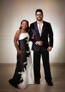 Bray Vargas y Manny Cruz en blanco y negro en Premios Soberano, el,digital.com.do