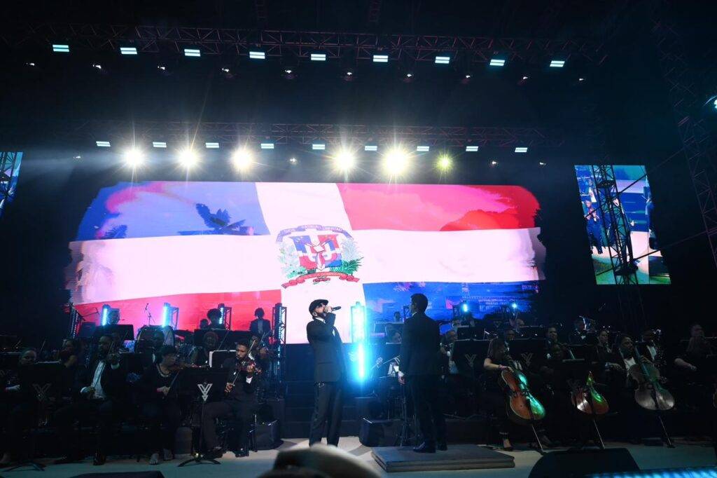 Yandel eleva sus éxitos junto a la Orquesta Sinfónica Nacional en Altos de Chavón, eldigital.com.do