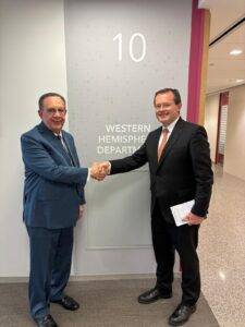 Gobernador Valdez Albizu participó en las reuniones deprimavera del FMI y del GBM, eldigital.com.do