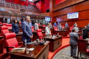 Senado aprueba ley que reconoce trayectoria política y de servicio del exsenador Vicente Sánchez Baret, eldigital.com.do