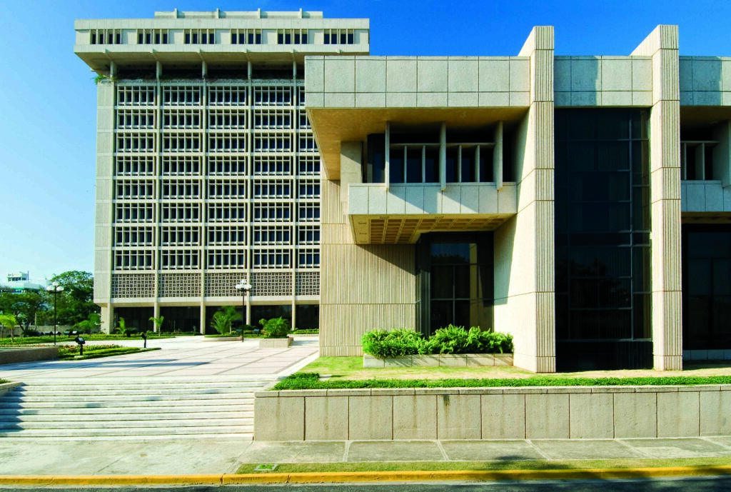 BCRD informa aumento interanual de 118,631 nuevos ocupados netos en el primer trimestre de 2026 BCRD informa que la economía dominicana registró un aumento interanual de 118,631 nuevos ocupados netos en el primer trimestre de 2026, eldigital.com.do