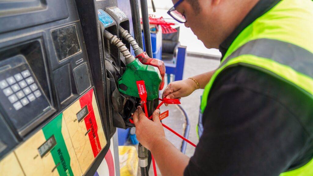 La gasolina premium despachada presentaba un octanaje por debajo del mínimo establecido por las normas vigentes. eldigital.com.do