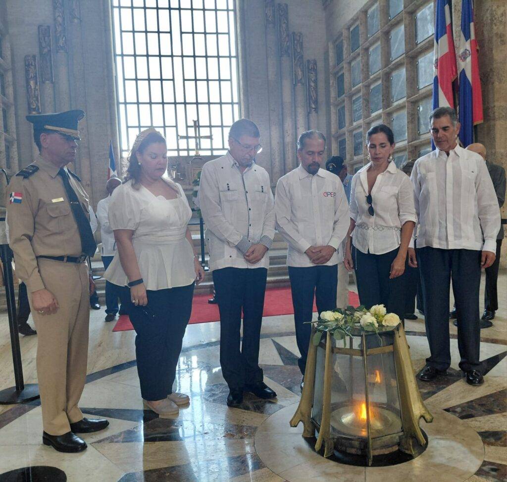 Efemérides Patrias conmemora Día del Soldado Democrático honrando la memoria de Fernández Domínguez y combatientes constitucionalistas, eldigital.com.do