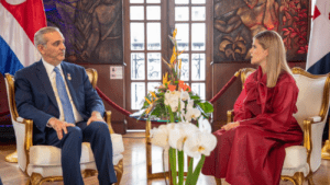 Presidente Abinader sostiene reunión bilateral con la mandataria electa, Laura Fernández Delgado, eldigital.com.do