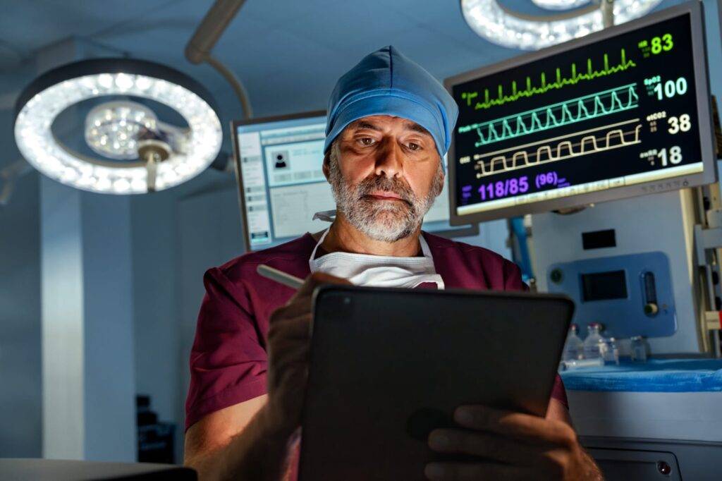 Aprueba en RD una nueva opción terapéutica sin quimioterapia contra el cáncer de pulmón Una nueva opción terapéutica sin quimioterapia aprobada en República Dominicana demostró una mayor supervivencia en pacientes con cáncer de pulmón de células no pequeñas, eldigital.com.do
