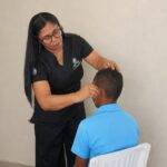 INABIE cambia la vida de estudiantes con deficiencias auditivas, eldigital.com.do