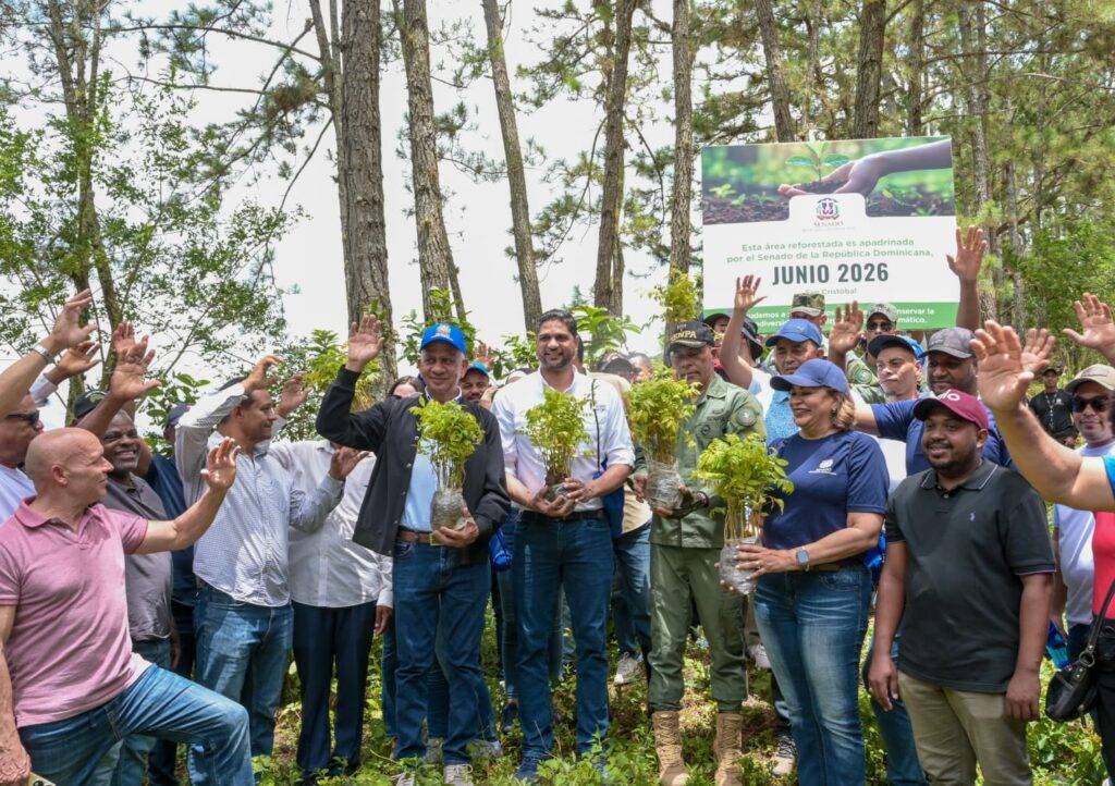 Senado realiza jornada de reforestación en la cuenca alta del río Nizao y establece su segundo bosque institucional, eldigital.com.do