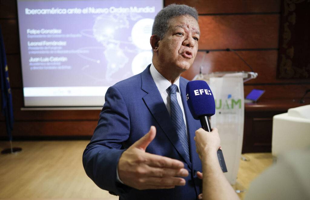 Leonel Fernández: «Las encuestas todavía no me mandan al retiro» Leonel Fernández: "Las encuestas todavía no me mandan al retiro", eldigital.com.do