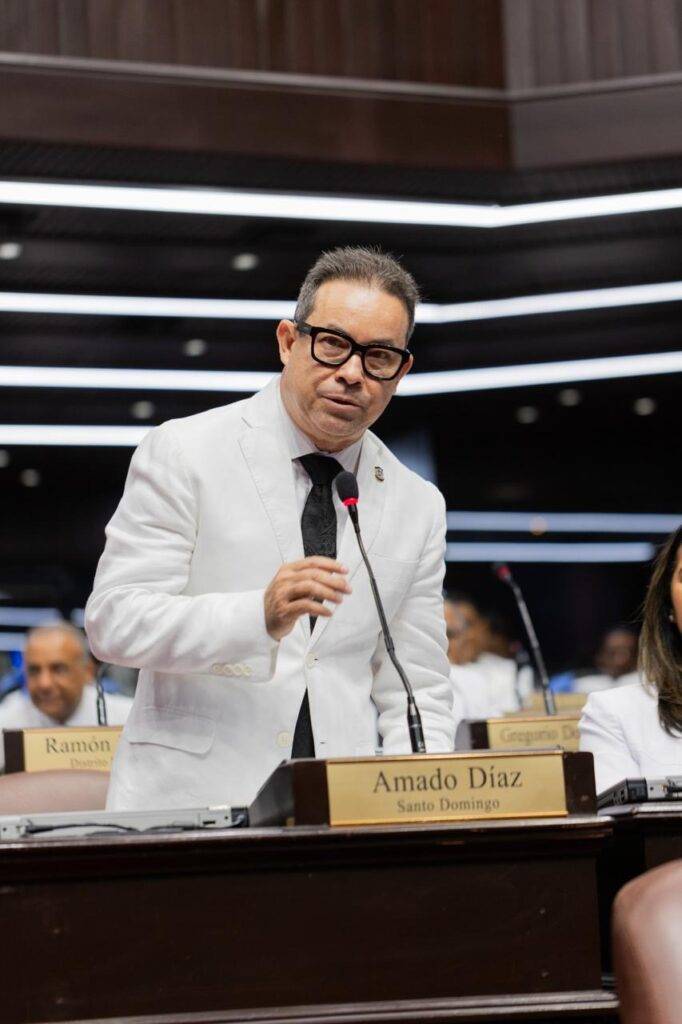 PRM reelige a Amado Díaz como vocero del Bloque de Diputados PRM reelige a Amado Díaz como vocero del Bloque de Diputados, eldigital.com.do