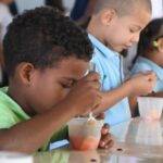 INABIE resalta aporte a la nutrición escolar con el servicio de más de 230 millones de raciones de frutas durante el pasado año escolar, eldigital.com.do