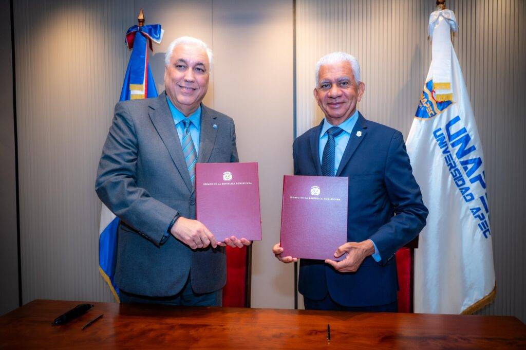 Senado firma alianza con UNAPEC para fortalecer formación de su personal y servicios bibliotecarios, eldigital.com.do