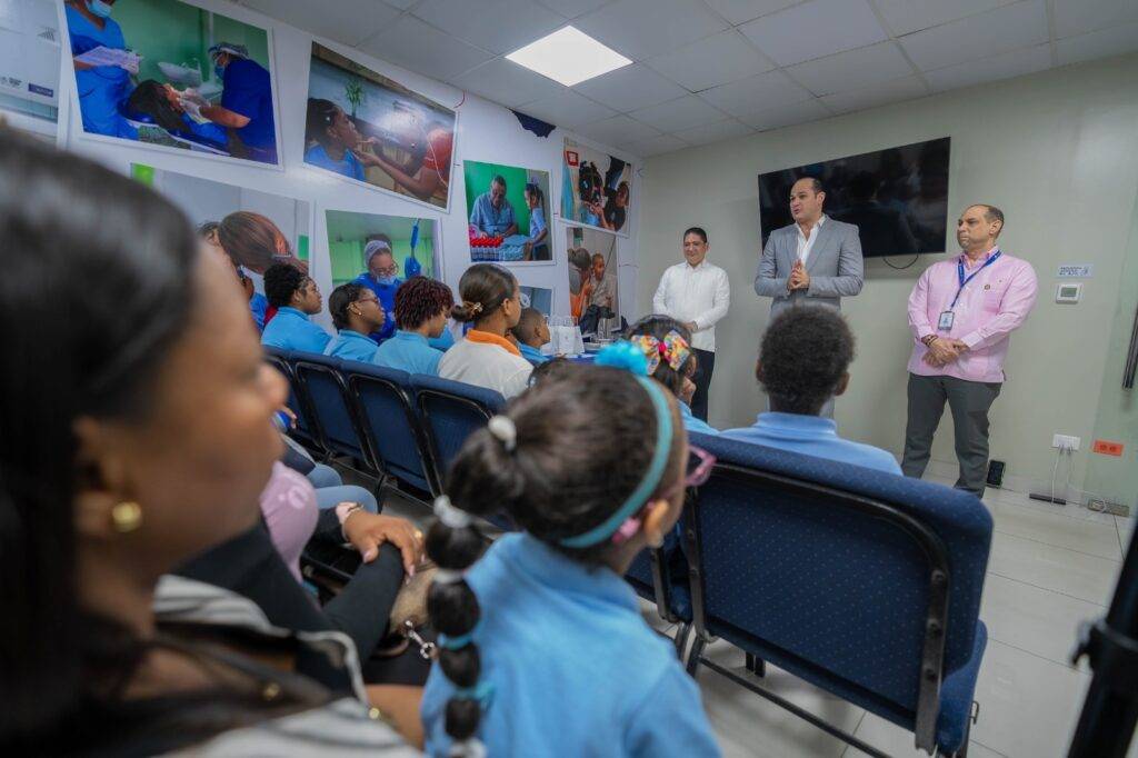 INABIE mejora la calidad de vida de 13 estudiantes con cirugías oftalmológicas especializadas INABIE mejora la calidad de vida de 13 estudiantes con cirugías oftalmológicas especializadas, eldigital.com.do