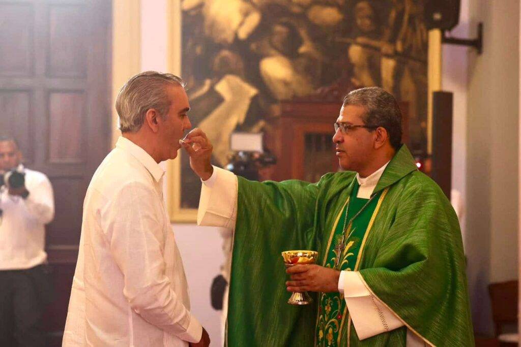 El presidente Abinader celebra sus 59 años con una misa de acción de gracias, eldigital.com.do