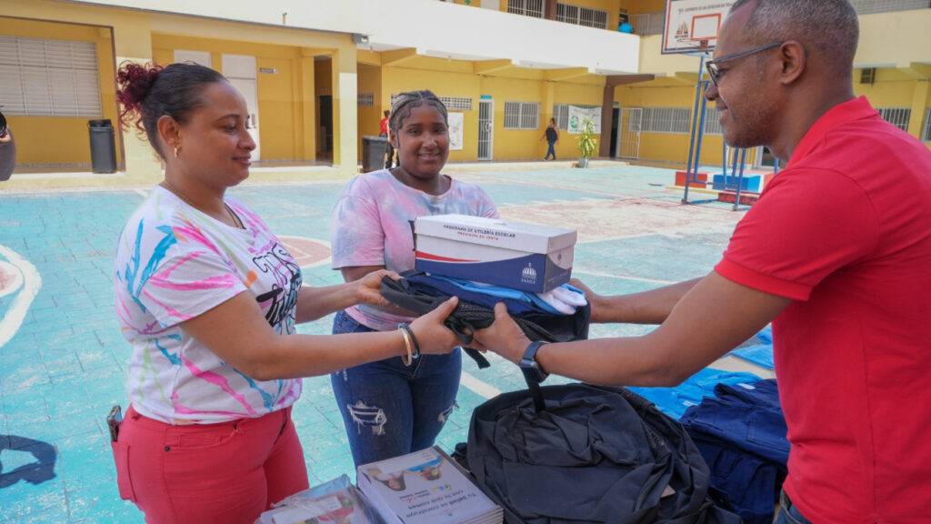 INABIE avanza en la distribución de utilería de cara al inicio del año escolar 2026-2027, eldigital.com.do