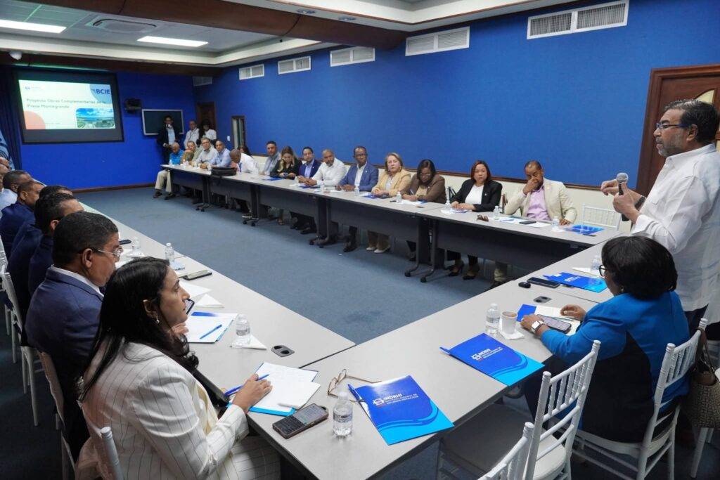 Presentan diseños obras complementarias y canales de riego presa de Monte Grande, eldigital.com.do