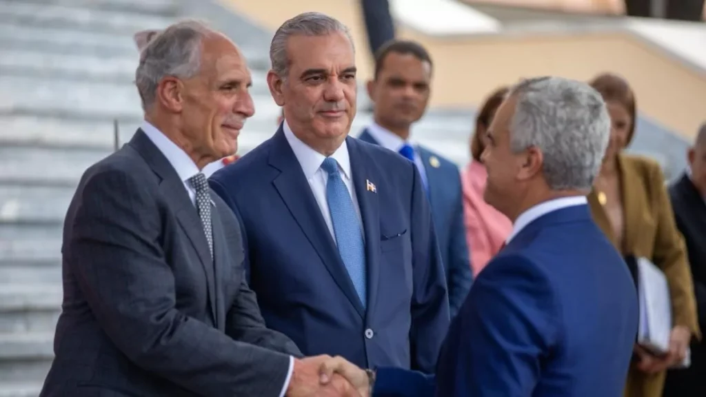 El presidente de Honduras está en el país; Abinader lo recibe, eldigital.com.do