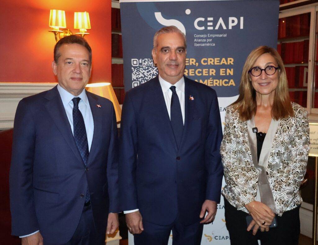 El presidente resalta en NY estabilidad política y crecimiento de la RD El presidente resalta en NY estabilidad política y crecimiento de la RD, eldigital.com.do