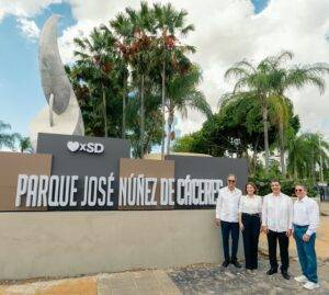 Popular y ADN supervisan los avances del remozamiento del parque José Núñez de Cáceres, eldigital.com,do