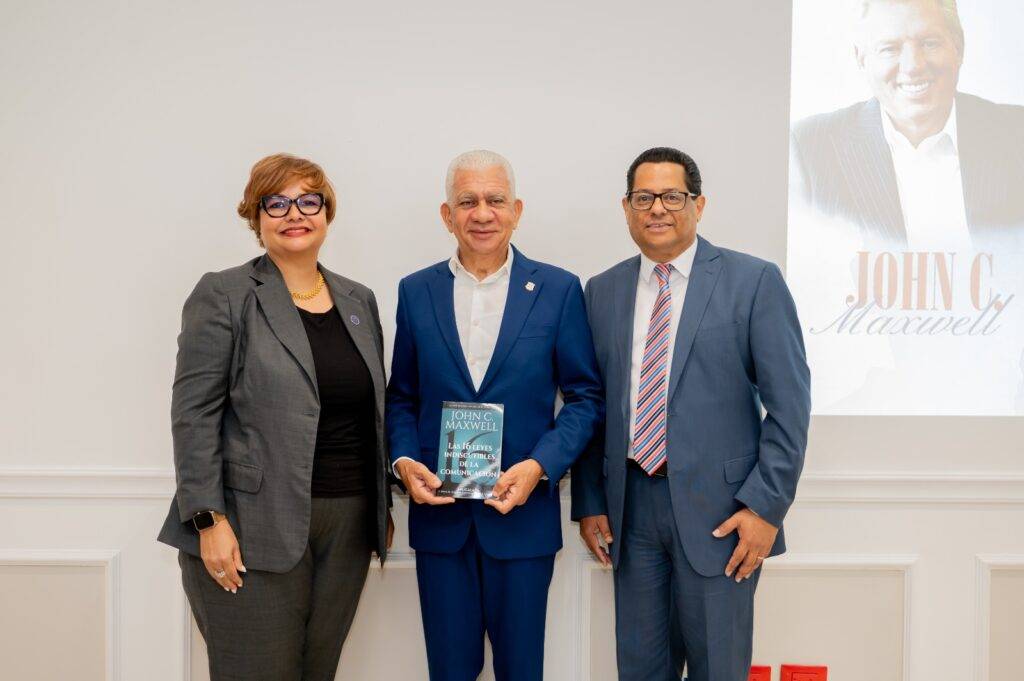 Senado realiza taller sobre Ética y Liderazgo para sus funcionarios Senado realiza taller sobre Ética y Liderazgo para sus funcionarios, eldigital.com.do