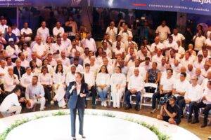 Carolina presenta a Ricardo de los Santos como su jefe de campaña, eldigital.com.do