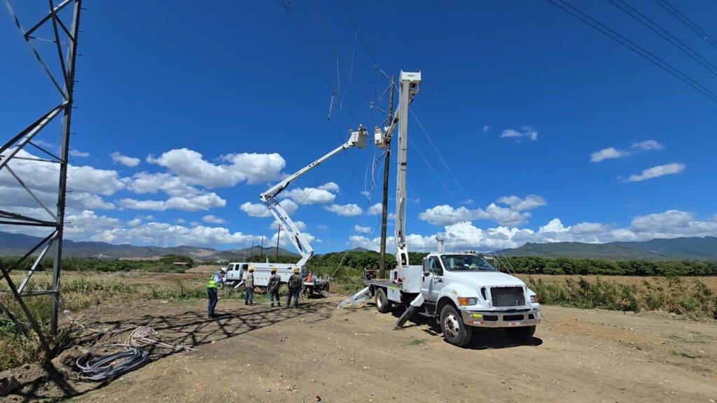 ETED ejecuta adecuaciones en líneas de transmisión para facilitar construcción de la Circunvalación de Navarrete, eldigital.com.do