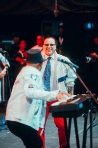 La locura que se convirtió en milagro: Ramón Orlando demuestra que el merengue no está en crisis, eldigital.com.do