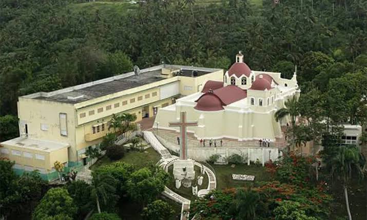 El Santo Cerro, el balcón del Cibao donde la fe toca las nubes El Santo Cerro, el balcón del Cibao donde la fe toca las nubes, eldigital.com.do