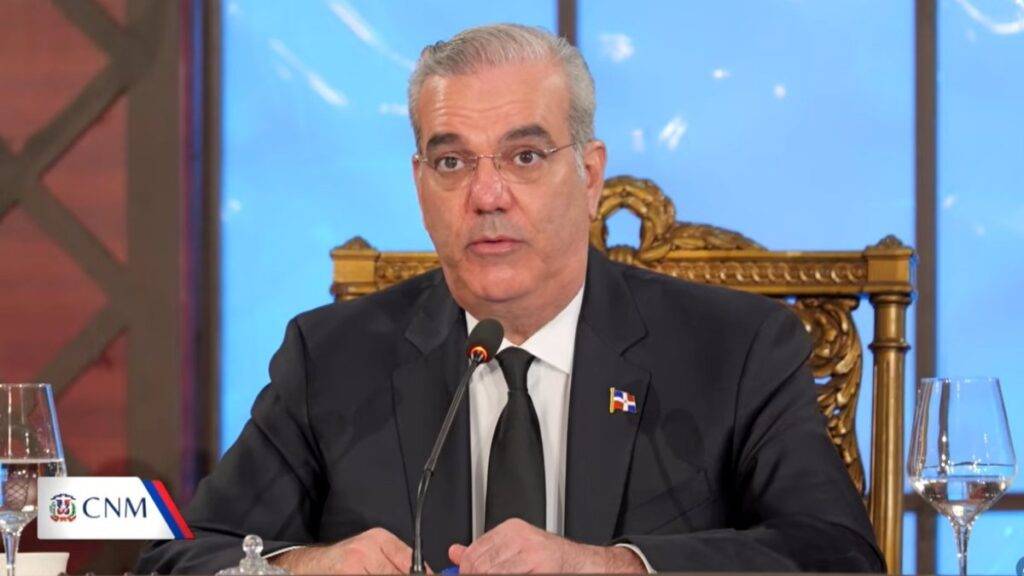 Por qué el presidente dominicano Luis Abinader plantea eliminar el término "doméstica", eldigital.com.do